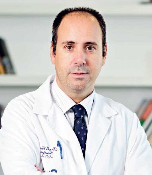 Doutor dermatólogo Diogo Pereira